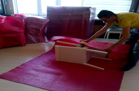 paketleme yapan eleman